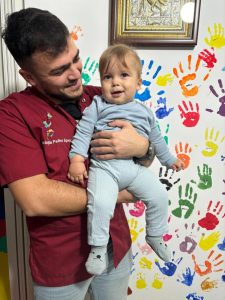 Terapie logopedică personalizată cu Marius Cătălin Grigore și Kineto Machine